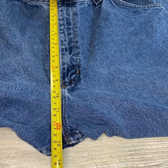 Vintage Wrangler High Waist Mom Jeans - Picture 4 of 9